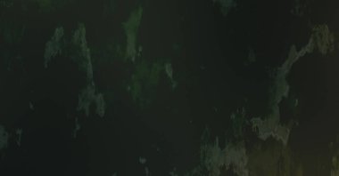 Gotik bir duvarda sıkıntılı ve kirli desenler var. Lekeli renkli hasarlı şablon. Tasarımınız için doku ve elementler. Pis duvar kâğıdı. Grunge arkaplanı.