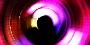 Parlayan neon ışıkları. Parlak sunum tasarım şablonu. Fotoğraf makinesi konsepti. Soyut arkaplan. Dönen ışık ışınları. Hareketli kavramsal duvar kağıdı. Grafik dijital illüstrasyon. 