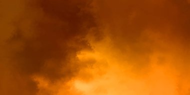 Modern fırça darbeleri. Poster, duvar sanatı, afiş, kart, kitap kapağı veya ambalaj için rahatlatıcı kompozisyonun yumuşak renkli çizimi. Pastel renklerle suluboya. 