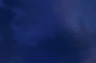 Modern fırça darbeleri. Poster, duvar sanatı, afiş, kart, kitap kapağı veya ambalaj için rahatlatıcı kompozisyonun yumuşak renkli çizimi. Pastel renklerle suluboya. 