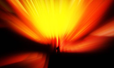 Siyah zemin üzerinde ışık parçacığı izleri. Parlayan parçacıkları ve çizgileri olan ışık patlaması yıldızı. Güzel hareketli soyut ışınlar duvar kağıdı. Renkli Patlama grafiği. Işık ışınlarının patlaması. 