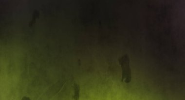 Gotik bir duvarda sıkıntılı ve kirli desenler var. Lekeli renkli hasarlı şablon. Tasarımınız için doku ve elementler. Pis duvar kâğıdı. Grunge arkaplanı.