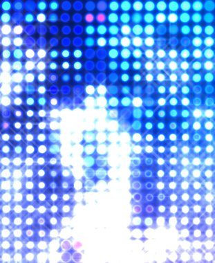 Parlak desenli duvar kağıdı. Sahne ışıkları olan renkli ışıkların ihtişamlı arkaplanı. Parlayan ışıklar siyah arka planda parti izleri. Sahne veya stadyum ışıklarının dijital illüstrasyonu. 