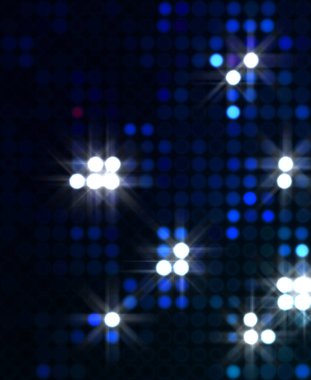 Parlak desenli duvar kağıdı. Sahne ışıkları olan renkli ışıkların ihtişamlı arkaplanı. Parlayan ışıklar siyah arka planda parti izleri. Sahne veya stadyum ışıklarının dijital illüstrasyonu. 