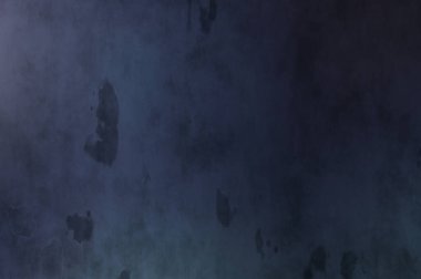 Gotik bir duvarda sıkıntılı ve kirli desenler var. Lekeli renkli hasarlı şablon. Tasarımınız için doku ve elementler. Pis duvar kâğıdı. Grunge arkaplanı.