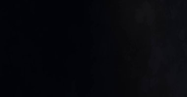 Gergin bir geçmişi ve sıkıntılı bir yapısı var. Renkli tozlu şablon. Tasarımınız için doku ve elementler. Çizik ve lekeli duvar kağıdı. Gotik duvar.