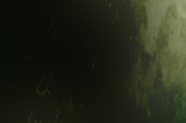 Gotik bir duvarda sıkıntılı ve kirli desenler var. Lekeli renkli hasarlı şablon. Tasarımınız için doku ve elementler. Pis duvar kâğıdı. Grunge arkaplanı.