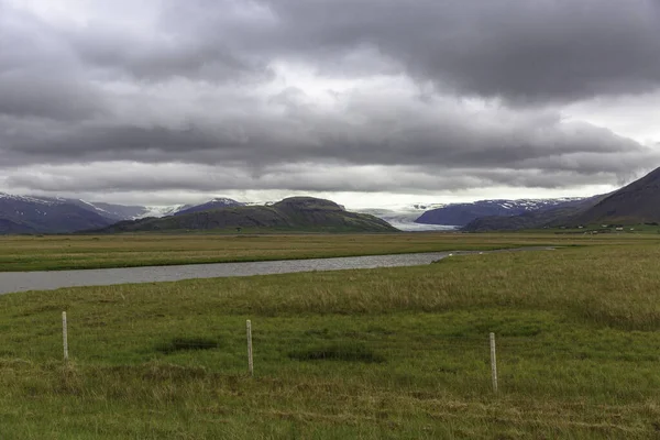 Berg Utmed Sidan Väg Ett Island — Stockfoto