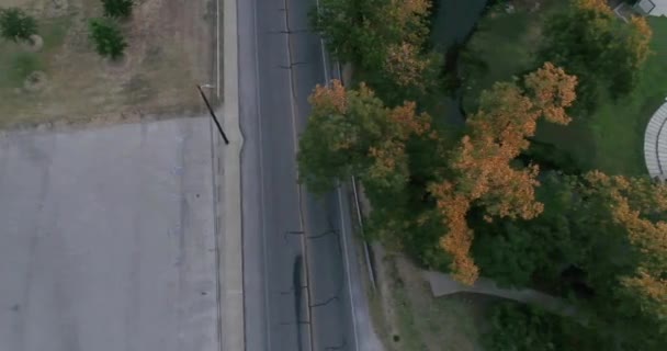 Drone Volando Sobre Fuente Granbury Texas Durante Temporada Otoño Shanley — Vídeos de Stock