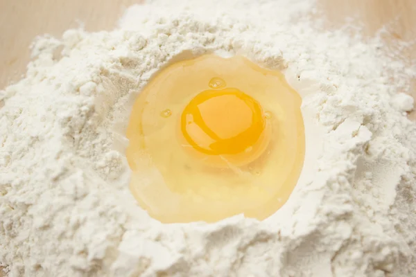 Mel og egg – stockfoto