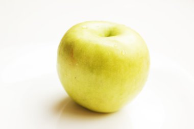 Yeşil elma