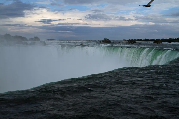 Canadian Niagara Falls — Stock Photo, Image