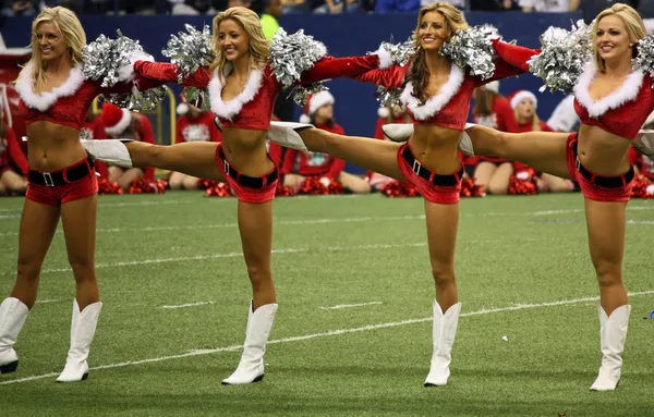 kovboy cheerleaders