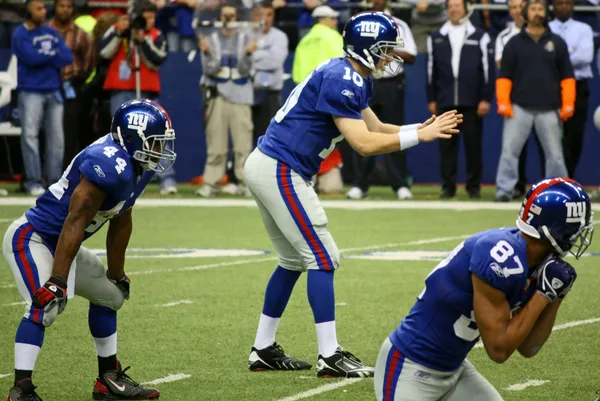 eli Manning hazırlar