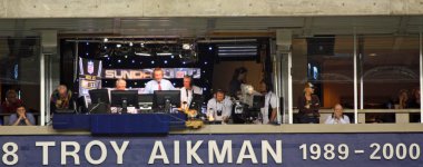 onur troy aikman yüzük