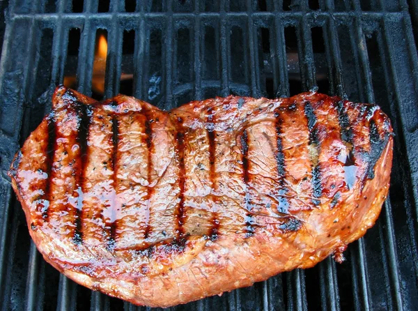 Bistecca alla griglia — Foto Stock