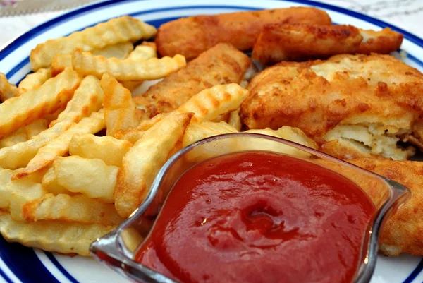 Fried Fish Dinner — Stock Photo, Image