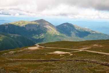 görkemli dağ silsilesi