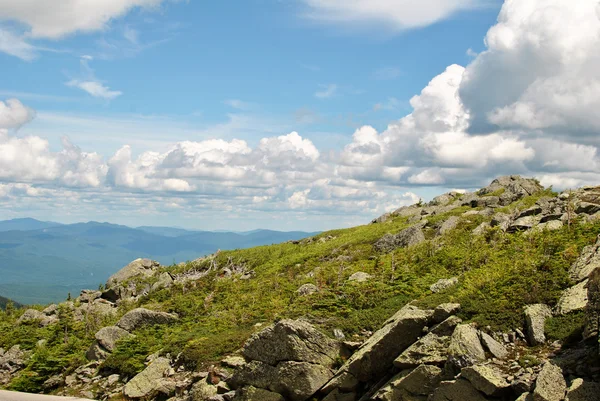 Blick von der Bergspitze — Stockfoto