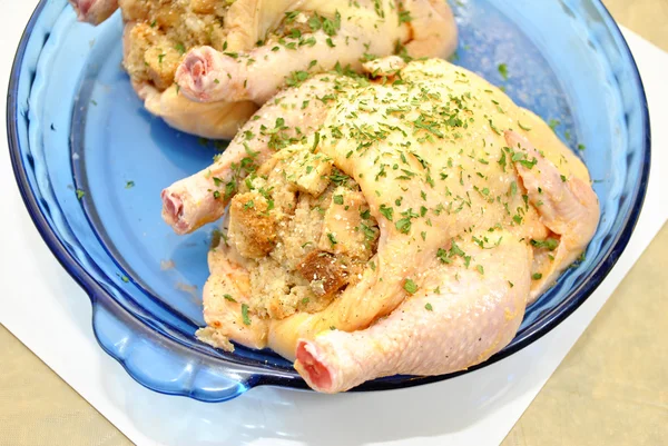 Close-Up of Poultry with Herbs and Dressing — Stok Foto