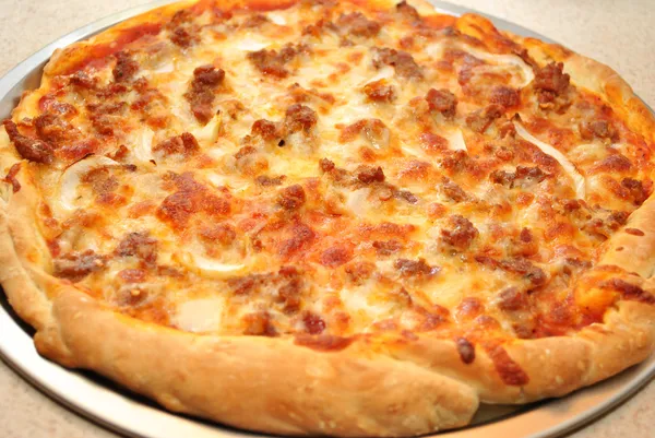 Large Freshed Baked Sausage Pizza Pie — Stock Photo, Image