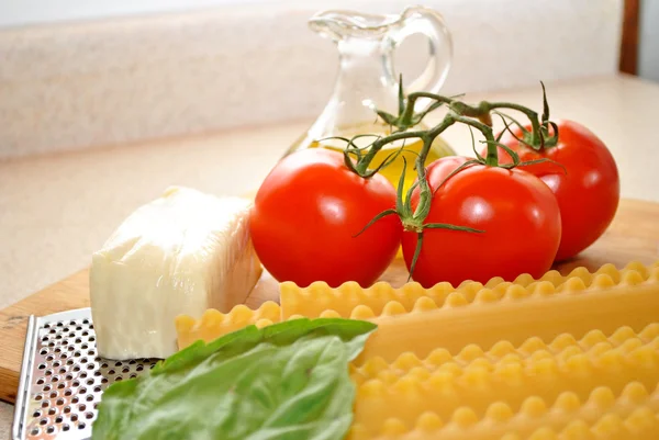 Barevné lasagne ingredience — Stock fotografie