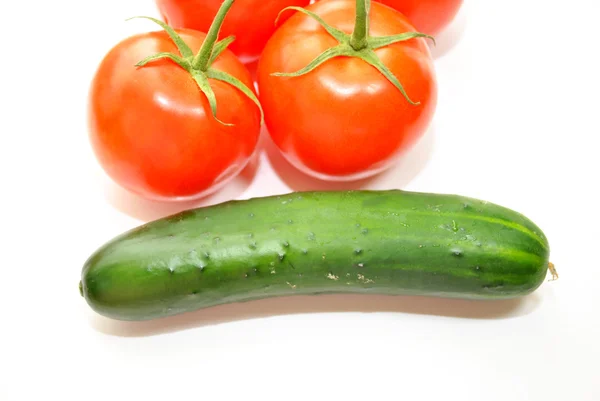 新鲜西红柿和黄瓜 — 图库照片