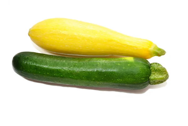Zucchini och sommar squash över vita — Stockfoto