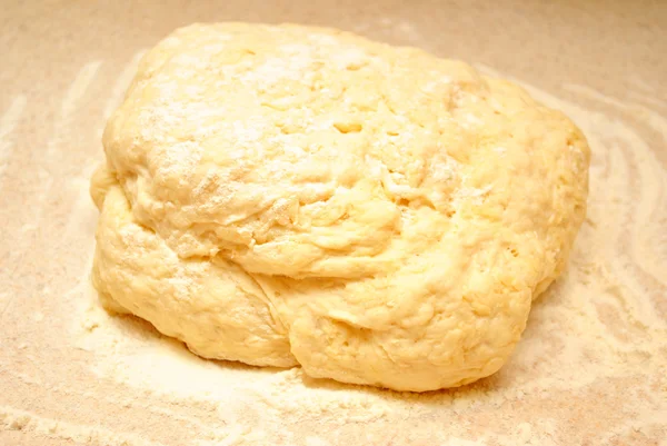 Raw Dough in Flour — Stock Photo, Image