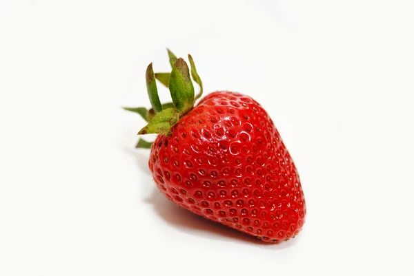 Izolované zralé jahody na bílém pozadí — Stock fotografie
