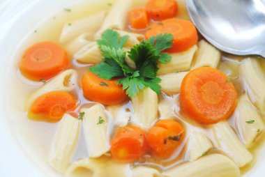 Vejetaryen Penne Sebze Çorbası Beyaz Kasede