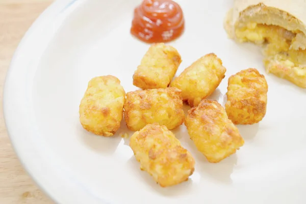 Primer Plano Tator Tots Como Guarnición — Foto de Stock