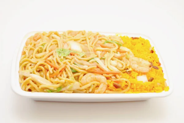 Take Out Meal Chicken Mein — Stock Photo, Image