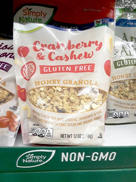 Doğal Marka Kızılcık ve Kaju aromalı Granola.