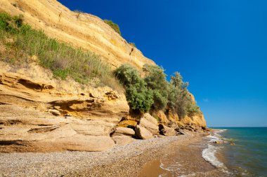 kayalık deniz kıyısı