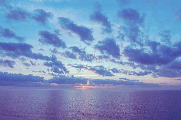 Wieczorem Przylądek Zachód Słońca Nad Morzem Pięknym Niebem — Zdjęcie stockowe