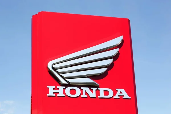 Villefranche Francia Mayo 2020 Logotipo Motocicleta Honda Panel Honda Una — Foto de Stock