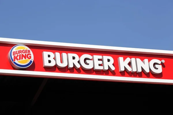 Manosque France July 2018 Logo Fast Food Chain Burger King — Stok fotoğraf