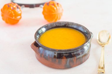 Sonbaharda katıksız krema kabağı