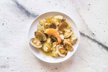 Marinera enginarı, İspanya 'da tipik bir Noel yemeği.