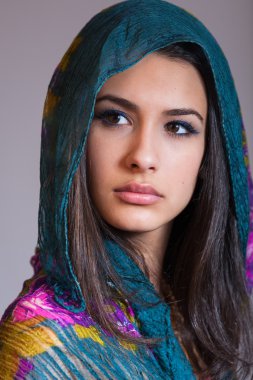 Güzel genç bayan.