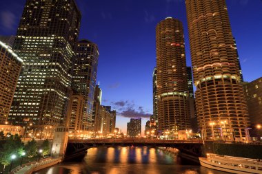 Chicago riverwalk