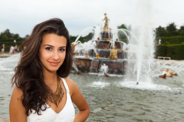 Paris güzel bir genç kadın