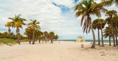 Crandon Park Beach