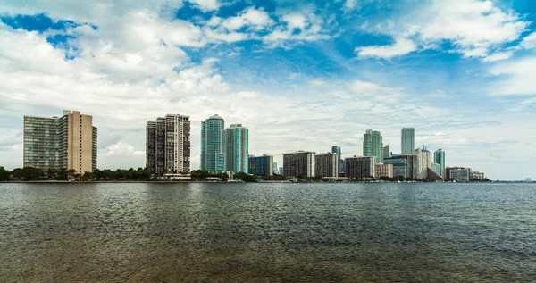 O horizonte de Miami — Fotografia de Stock