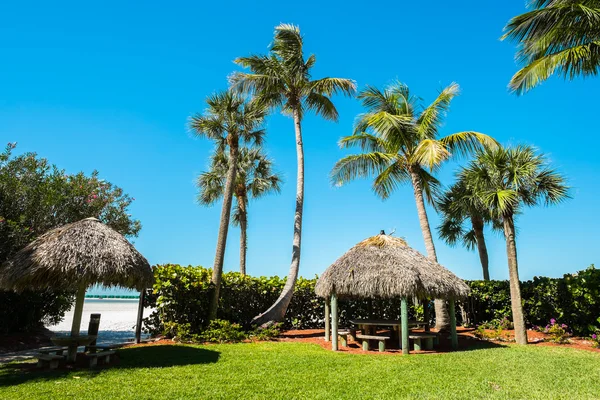 Tiki Hut — Stockfoto