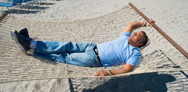 Hammock man — Stock Photo, Image