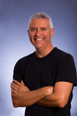 yakışıklı adam