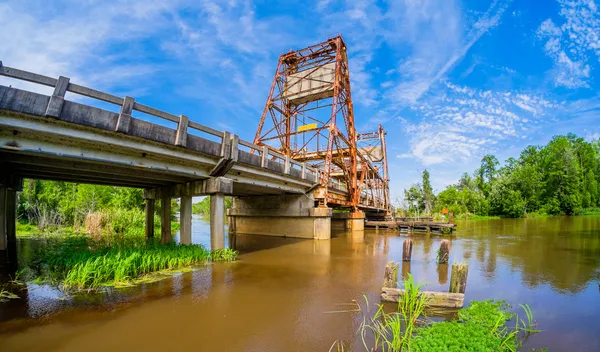 Vintage bridge — Stock Photo, Image