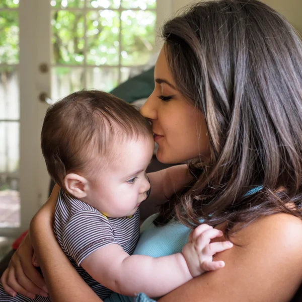 Amor do bebê — Fotografia de Stock